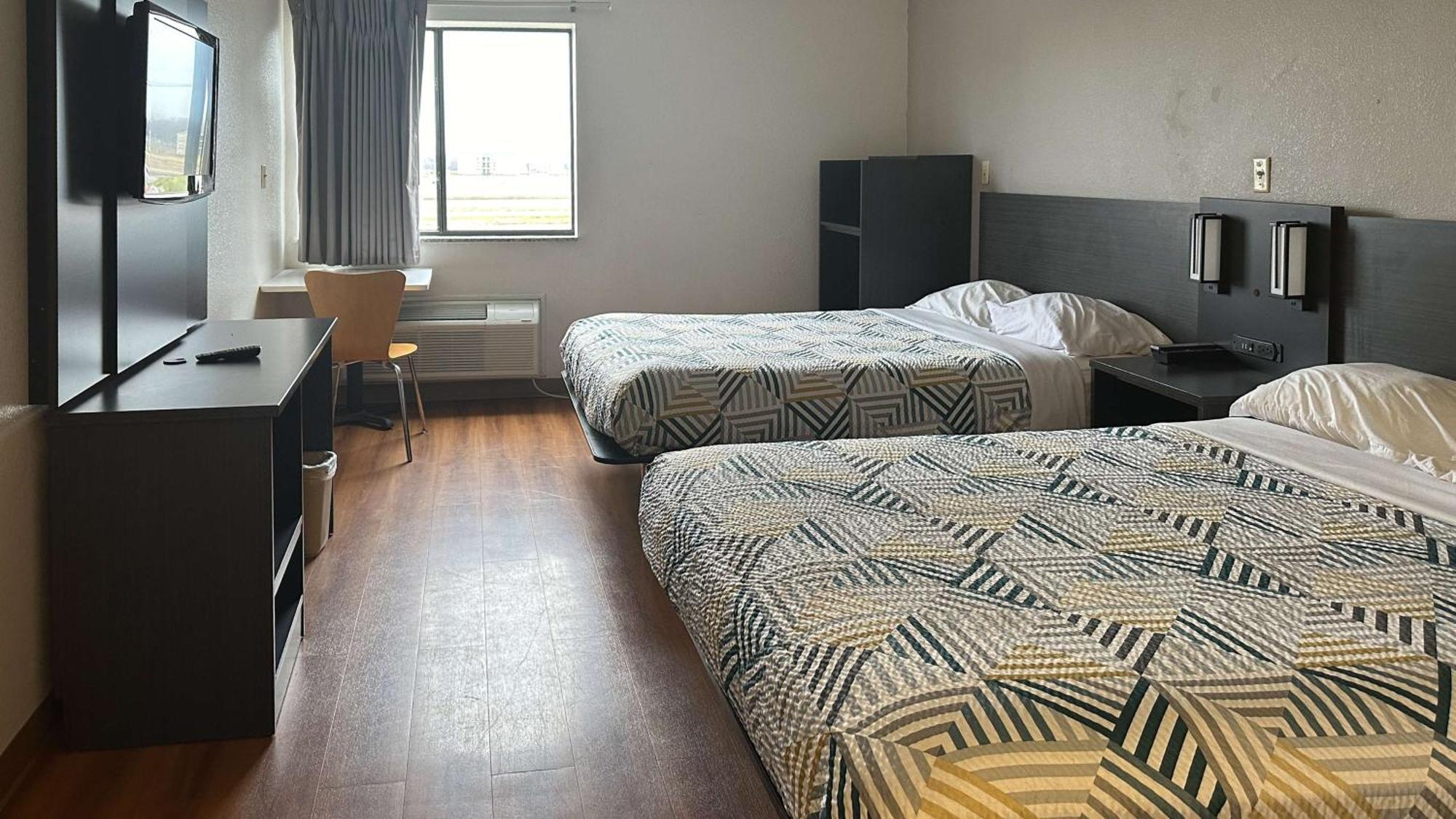 滑铁卢6号汽车旅馆 外观 照片